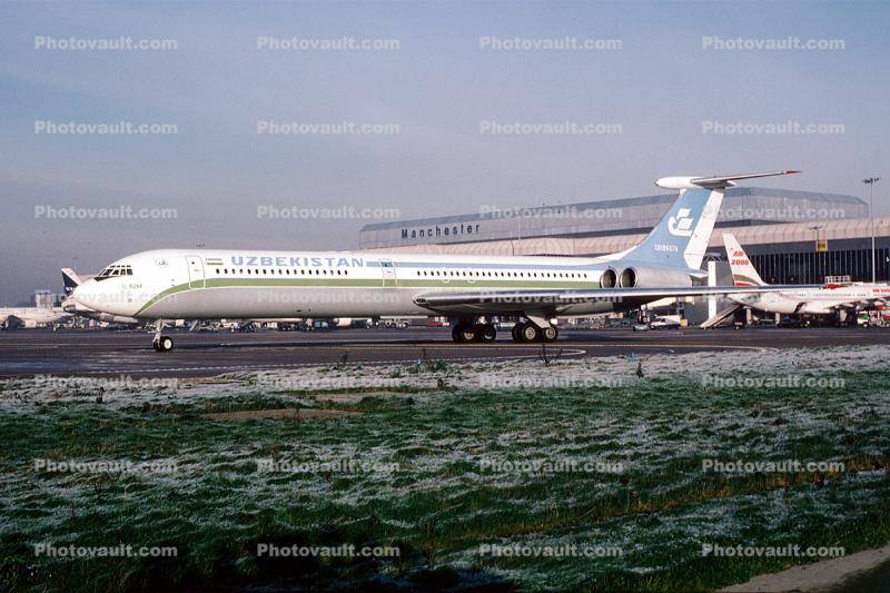 UK-86578, Ilyushin Il-62M, Uzbekistan Airways, Manchester Airport, England