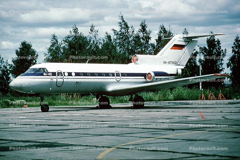 Yak-40, RA-87503