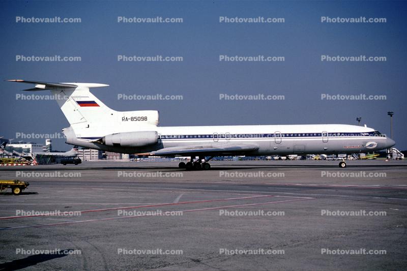 RA-85098, Tupolev TU-154A, Aviaprima