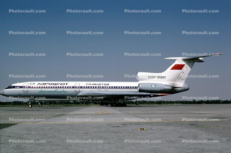 RA-85691, Tupolev TU-154, Tojikston