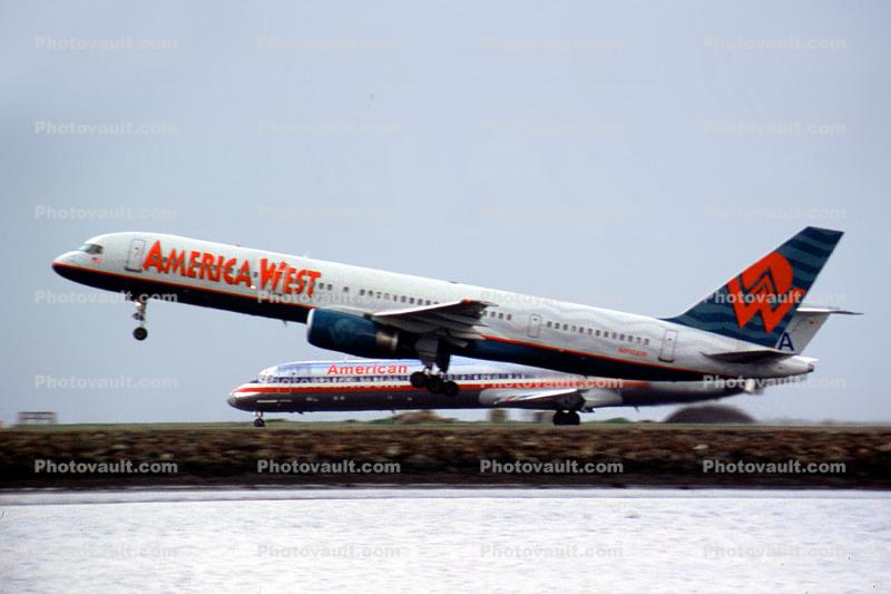 Boeing 757, America West Airlines AWE, Landing