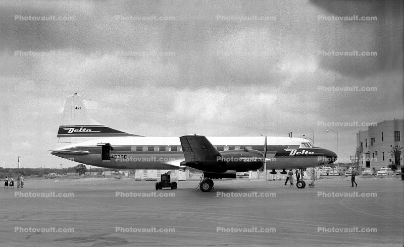 N4828C, Delta Air Lines, Convair CV-440-38, CV-440 series, R-2800, 1950s