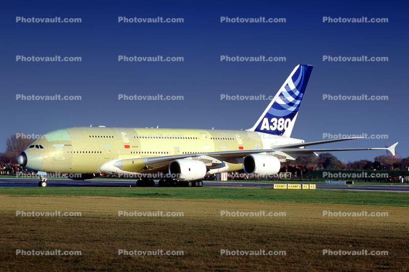 green aircraft, Airbus A380