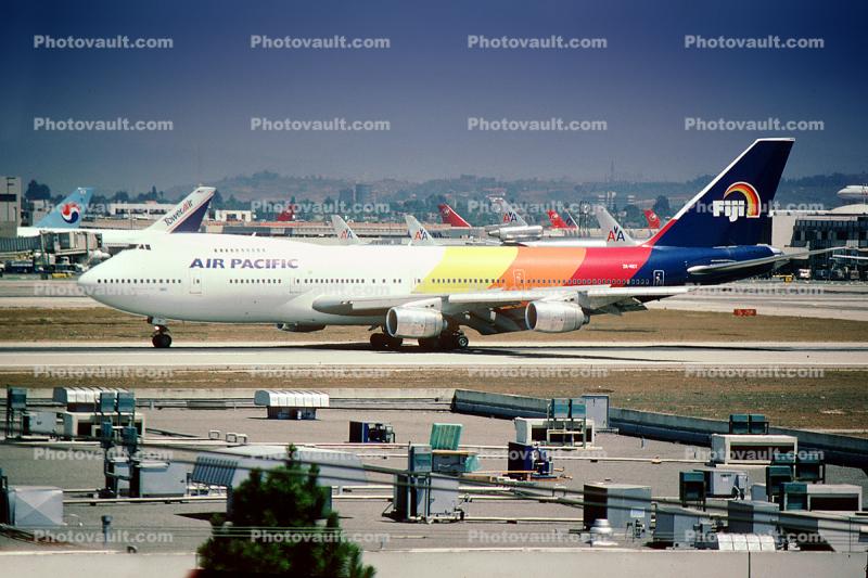 Fiji Airlines, ZK-NZY, Boeing 747-219B, 747-200 series, 1994, RB211-524D4, RB211