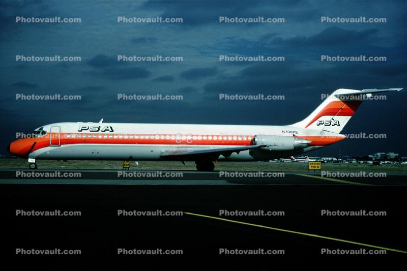 N708PS, PSA, Pacific Southwest Airlines, Douglas DC-9-31, JT8D-7B, JT8D