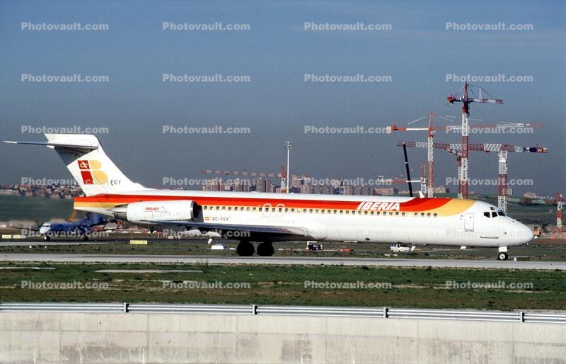 EC-FEY, McDonnell Douglas MD-87, Iberia Airlines IBE, JT8D-217C, JT8D, Ciudad de Jaen