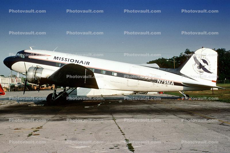 N79MA, Missionair, Douglas DC-3-201F