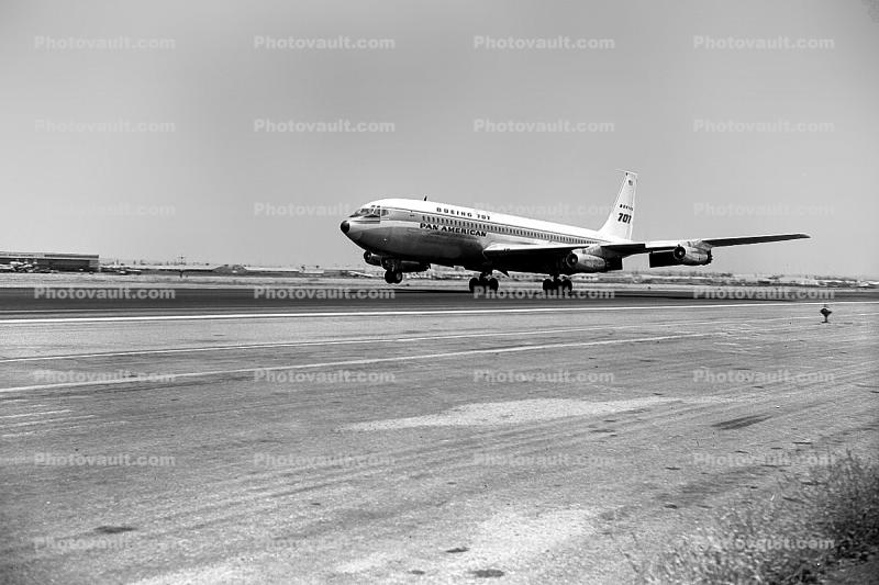 LAX, 707 taking-off, July 2 1958, 1950s