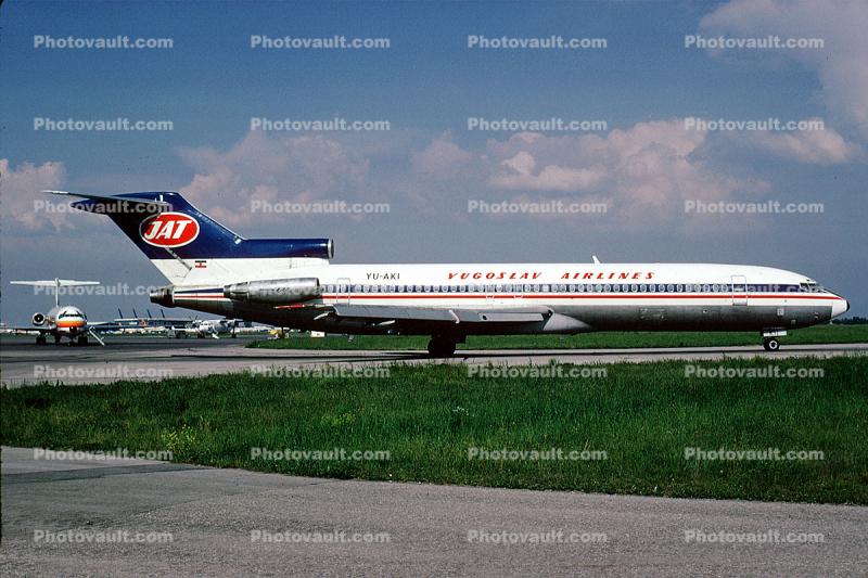 YU-AKI, JAT Airways, Yugoslav Airlines, Boeing 727-2H9 	, JT8D, 727-200 series