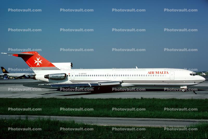 G-BPNS, Boeing 727-277, JT8D, 727-200 series