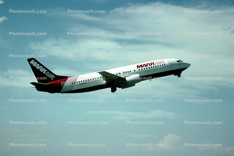 N691MA, Markair, Boeing 737-4S3, 737-400 series, Taking-off