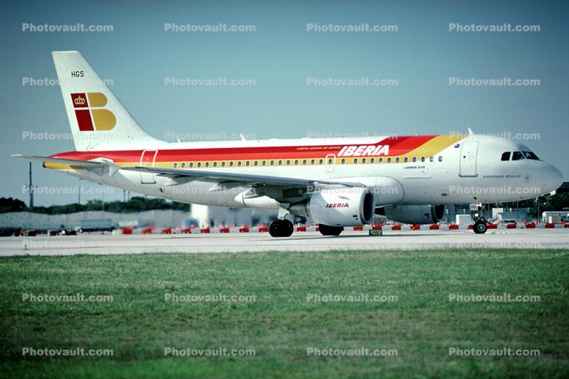 Airbus A319-113, HGS, Iberia Airlines, A319 series