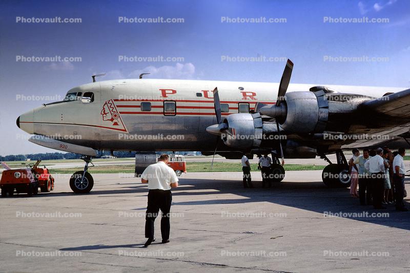 N93120, Purdue Airlines, Douglas DC-6B, Spring Hill Airport, Sterling Pennsylvania, R-2800, 1967, 1960s