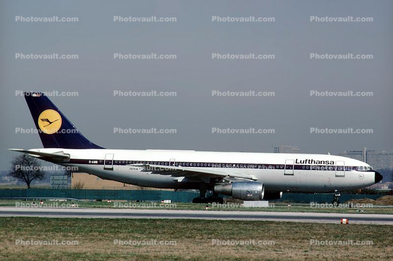 D-AIBB, Lufthansa, Airbus 300B4-2C, CF6