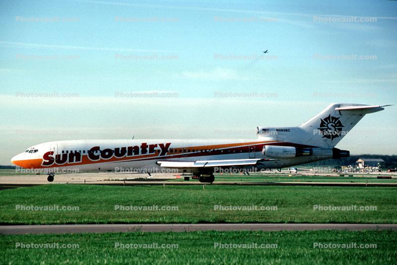 N283SC, Sun Country Airlines, Boeing 727-225, JT8D-15, JT8D, 727-200 series
