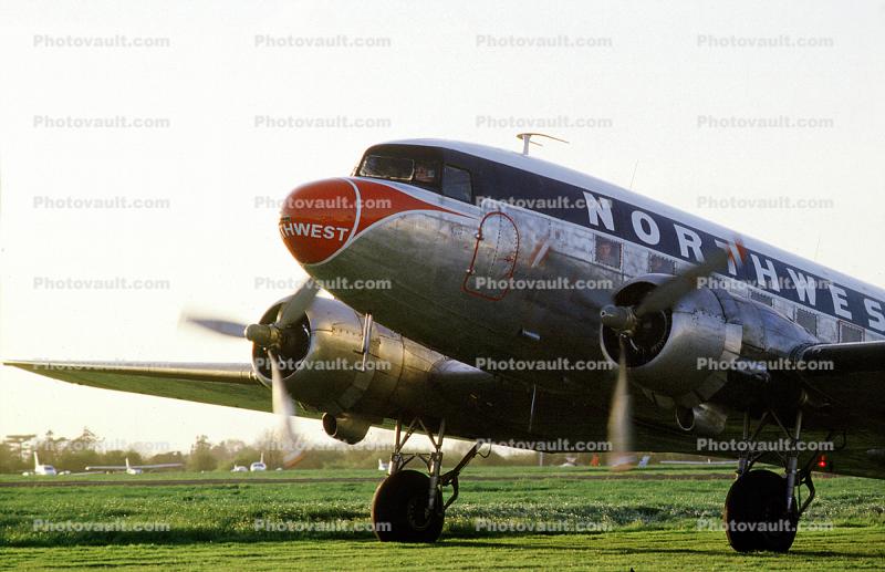 Northwest Airlines NWA, Douglas DC-3, milestone of flight
