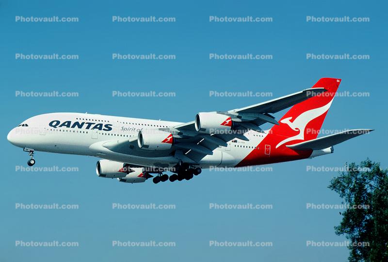 VH-OQA, Airbus A380-841, Qantas Airlines