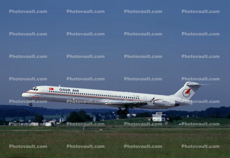 TC-ONR, Onur Air, McDonnell Douglas MD-88, JT8D, JT8D-219