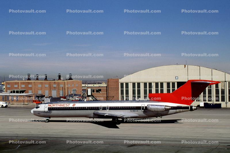 N280US, Boeing 727-251, JT8D, 727-200 series