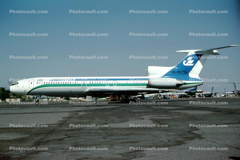UK-85776, Uzbekistan Airways, Tupolev TU-154M 