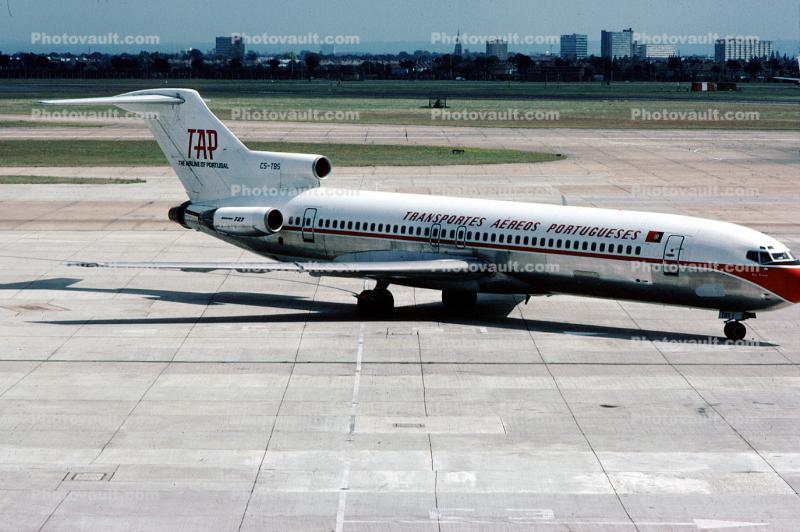 CS-TBS, Boeing 727-282, JT8D, 727-200 series