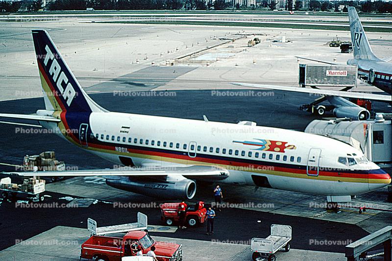 N861L, Boeing 737-2Q8, JT8D-17, JT8D