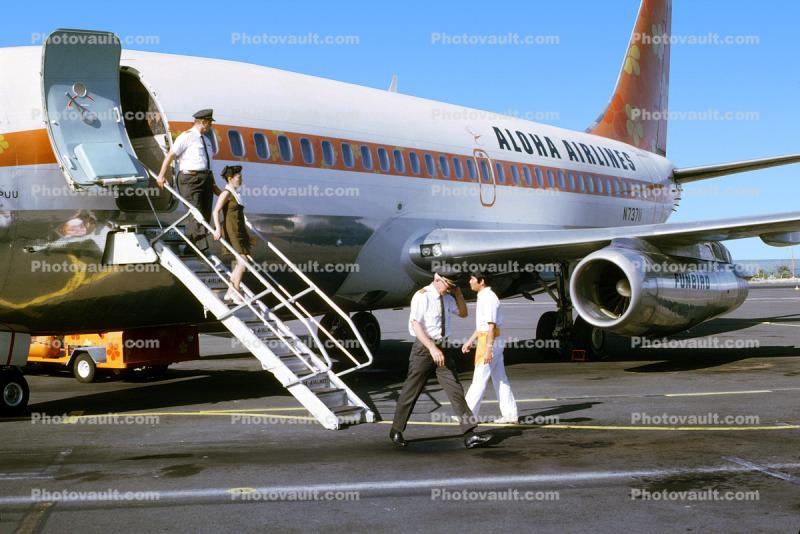 N73711, Boeing 737-297, Aloha Airlines, Funjet, King Kalaniopuu, JT8D-9A, JT8D, 737-200 series, June 1970