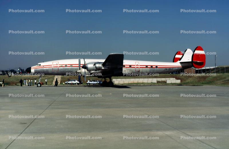 ZS-DVJ, Lockheed L-1649A Starliner, Trek Airways