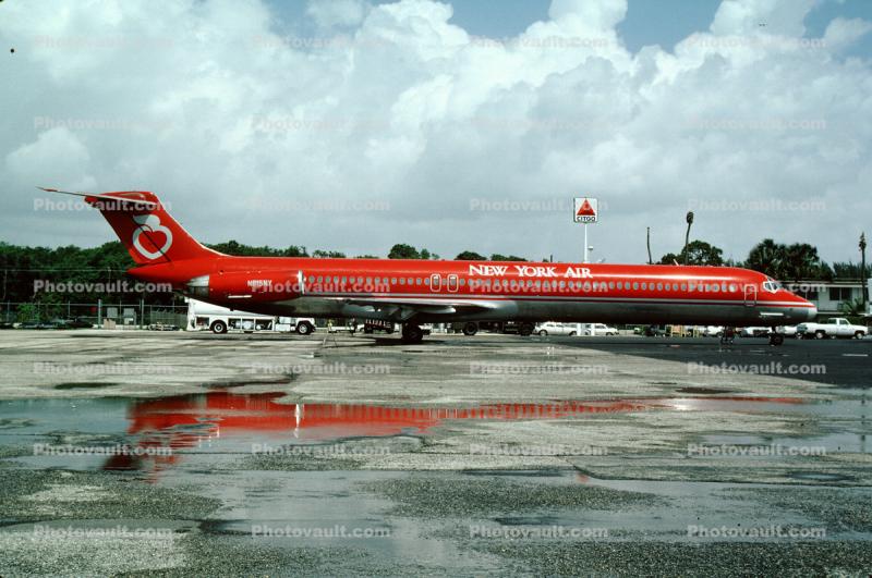 N815NY, McDonnell Douglas MD-82, New York Air, JT8D-217C, JT8D