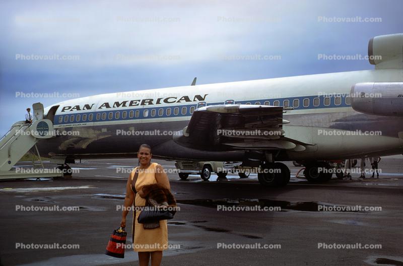 N342PA, Boeing 727-21C, Smiling Woman, Passenger, Jet Clipper Golden Age, 727-200 series, September 1967, 1960s