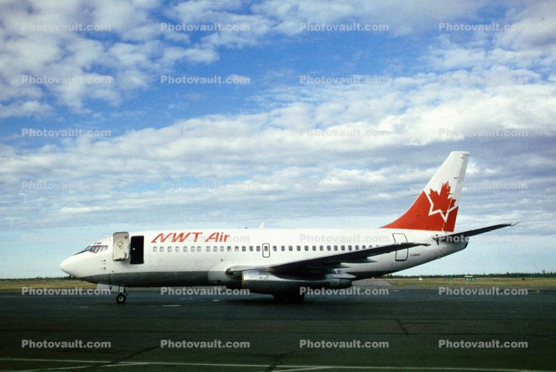 C-GNWD, NWT Air, Northwest Territorial Airways, Boeing 737-275C, 737-200 series