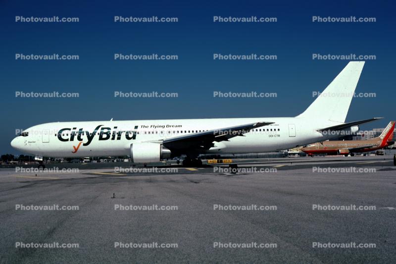OO-CTR, City Bird, Boeing 767-33AERBDSF, 767-300 series