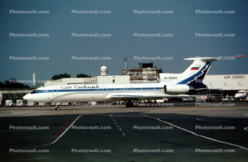 RA-85693, Sibir Airlines, Tupolev Tu-154M