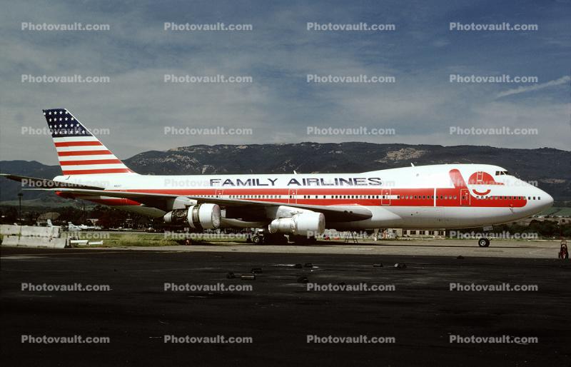 N93117, Family Airlines, Boeing 747-131, 747-100 series