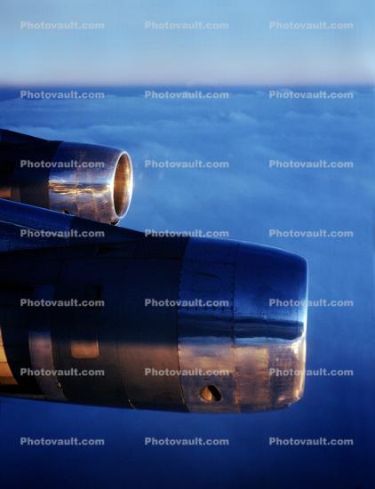 DC-8 Jet Engines in flight, airborne
