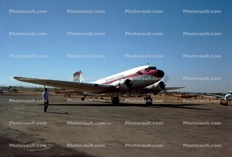 Aerolineas DC-3