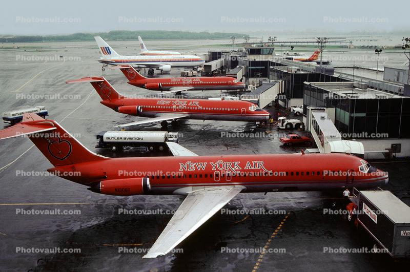 New York Air, DC-9-31, N1308T, Pier, jetway, Butler Fuel Trucks