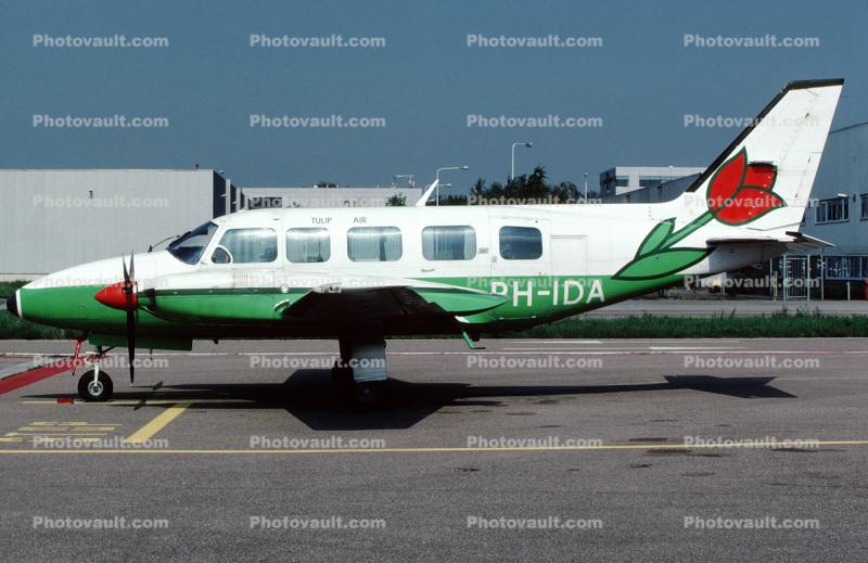 PH-IDA, Piper PA-31-350 Navajo Chieftain, Tulip Air