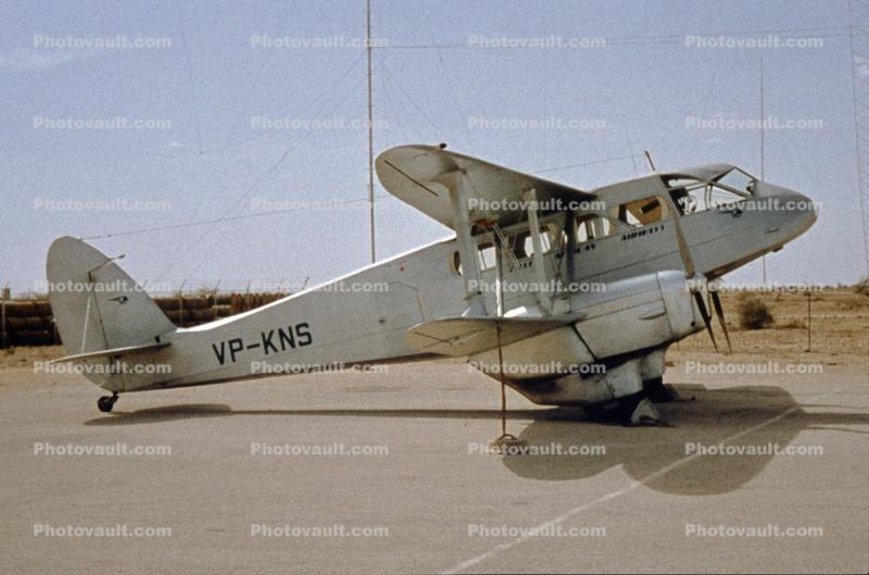 VP-KNS, De Havilland DH 89A Dragon Rapide 