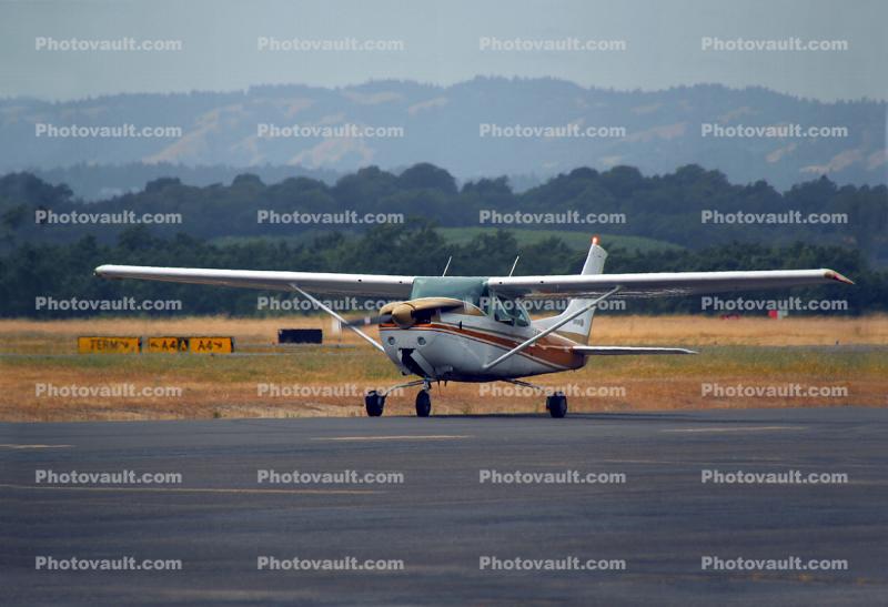 N21893, Cessna 172M