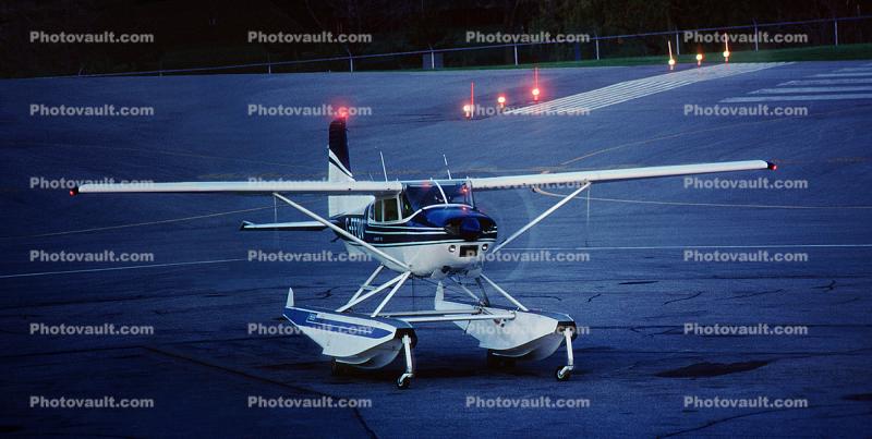 C-FFOV, Cessna A185F Skywagon 185, milestone of flight