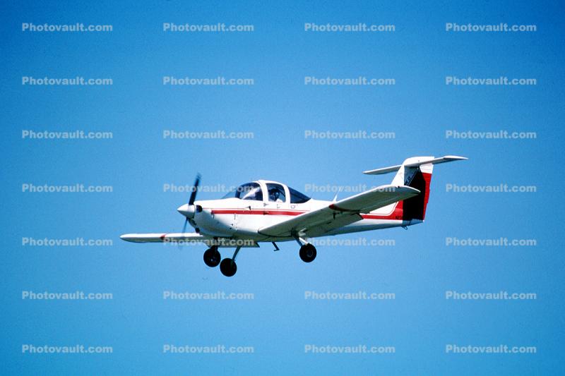 N23630, Piper PA-38-112 Tomahawk-II