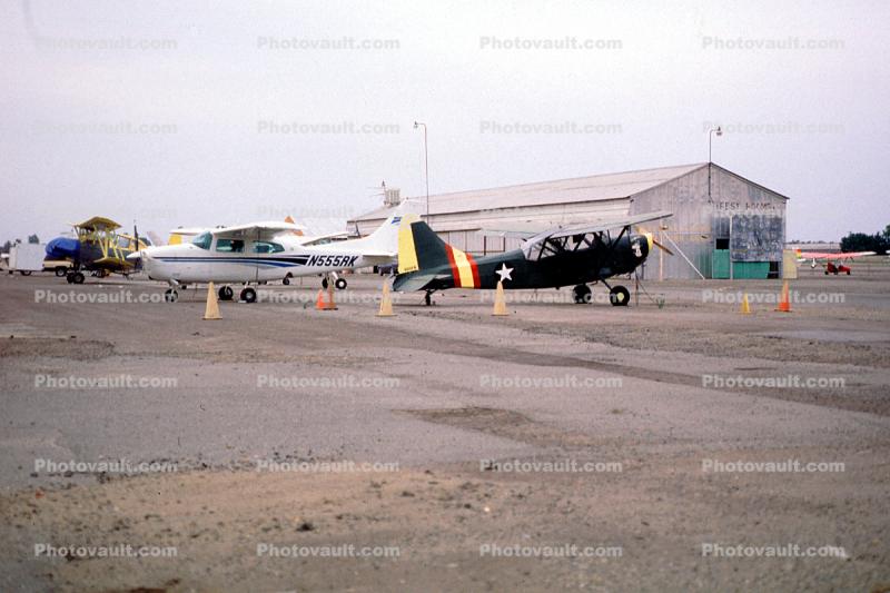 N555RK, 1973 CESSNA T210L, Turlock, California, Hangars