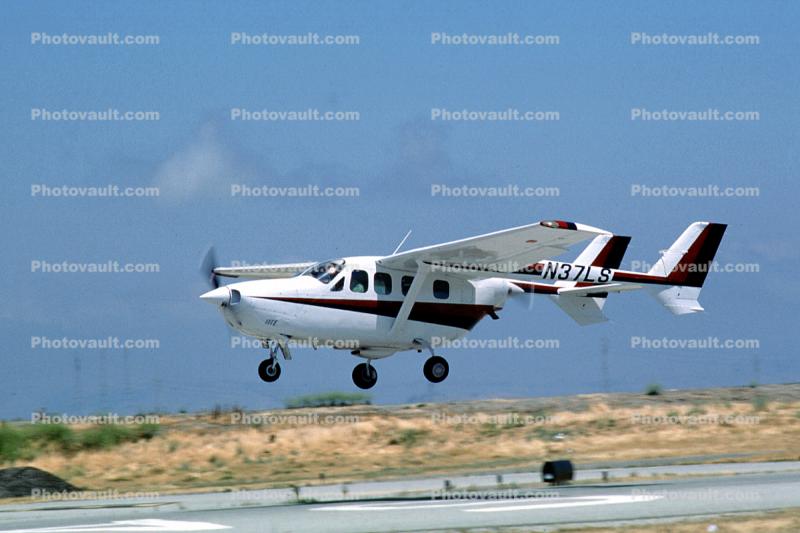 N37LS, 4973 Cessna Skymaster T337G