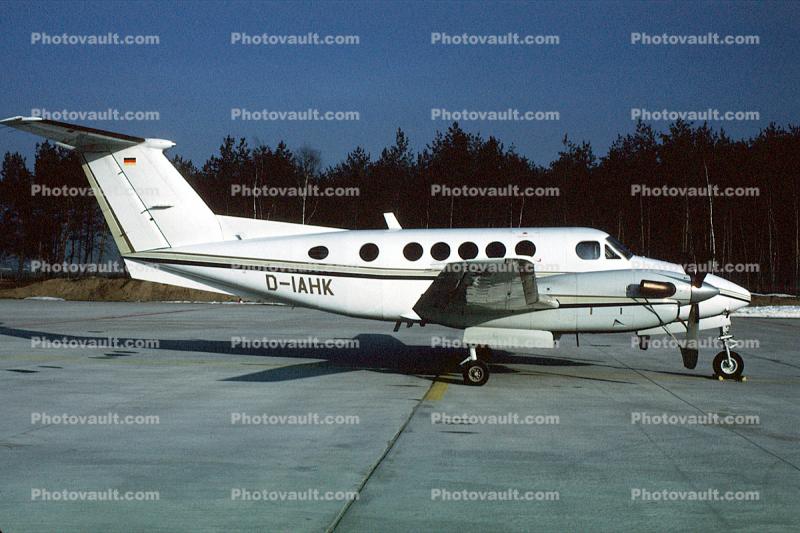 D-IAHK, Beech King Air 200, PT6A