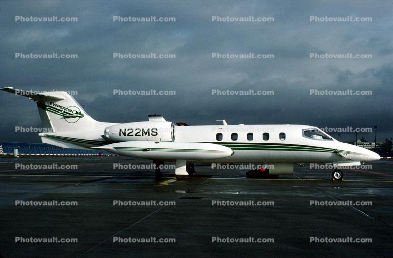 N22MS, Gates Learjet-35A, Evergreen, wingtip fuel tanks