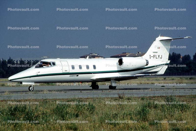 I-FLYJ, Gates Learjet-55
