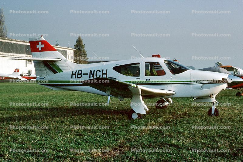 HB-NCH, Rockwell Commander 114