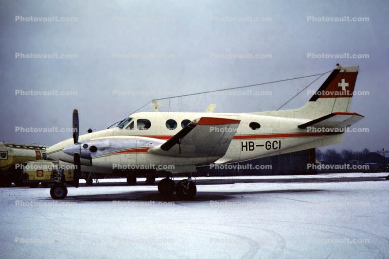 HB-GCI, Transair (Suisse) SA, King Air 65-90