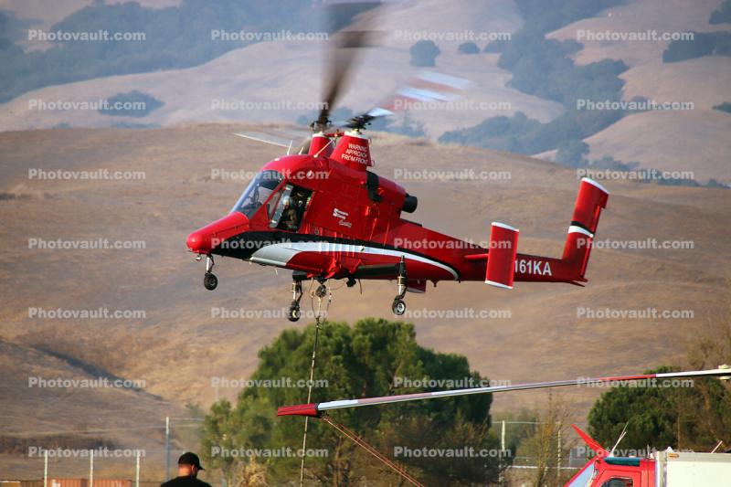 N161KA, Kaman K-Max, Medium lift helicopter, Helicopter Base for the Sonoma County Fires of October 2017